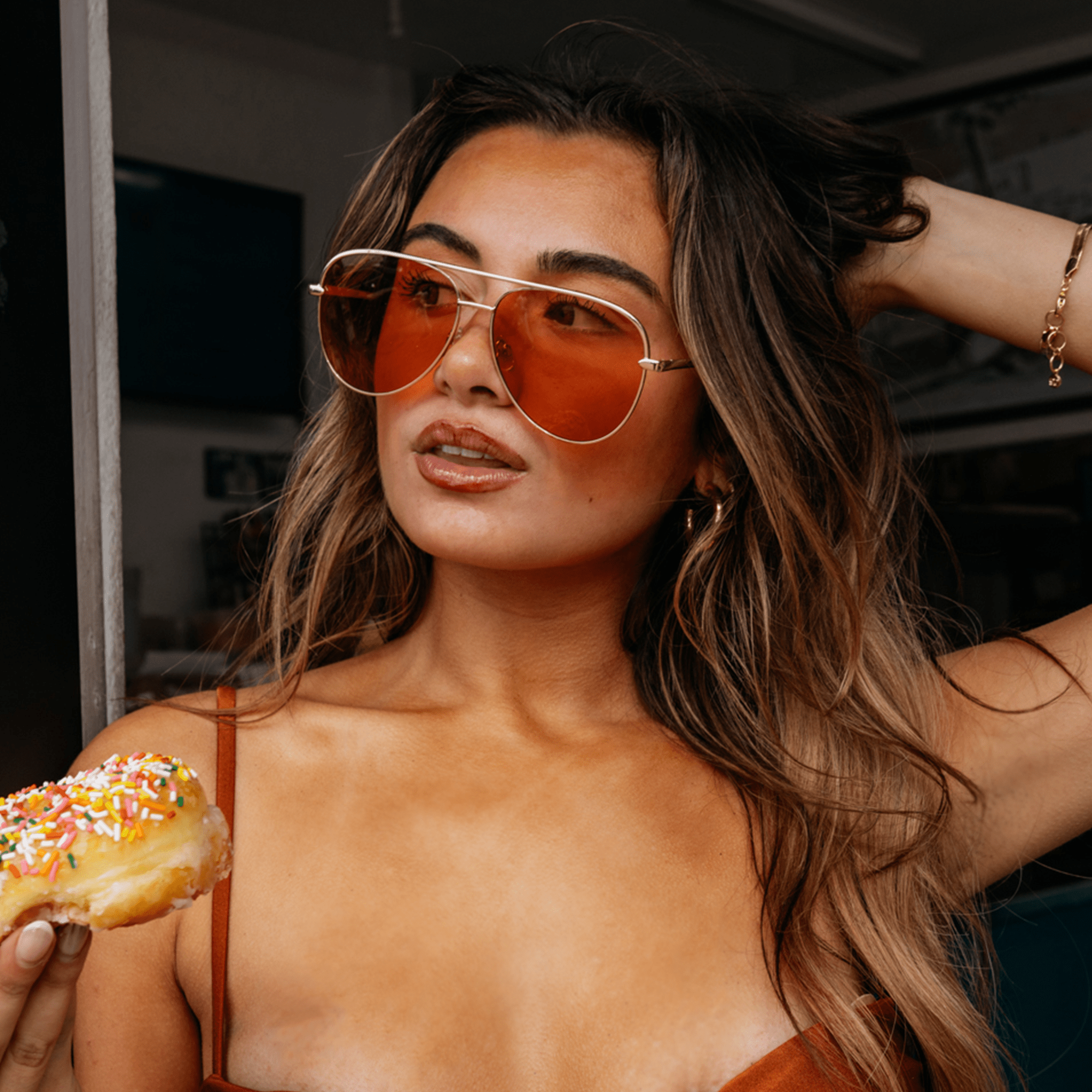 KEY - Oversize Large Flat Lens Metal Aviator Sunglasses Gold Pink Tint