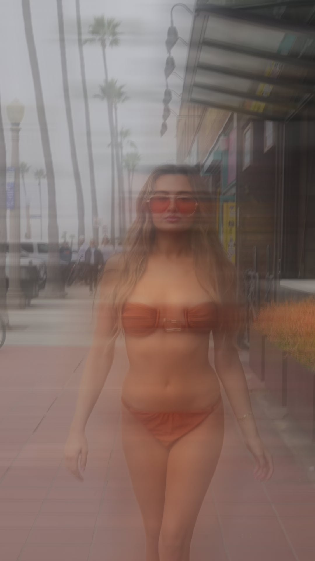 Load video: Ava Roase Video

